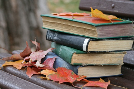 autumn-books-cozy-fall-favim-com-2078854